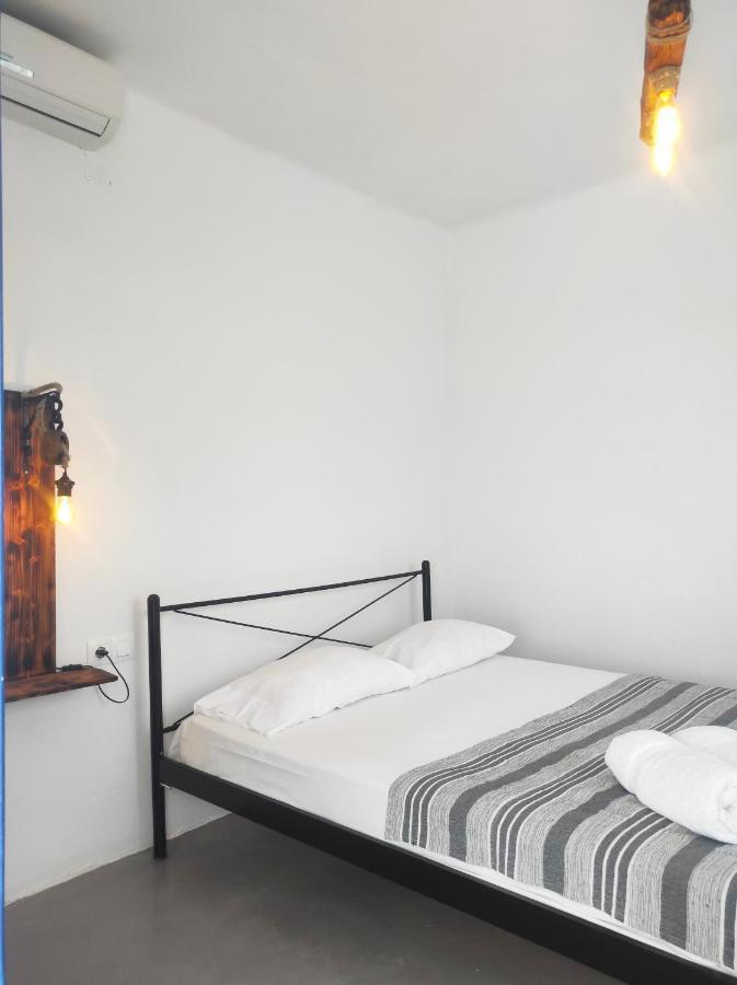 Prickly Pear House Hotel Plaka  ภายนอก รูปภาพ